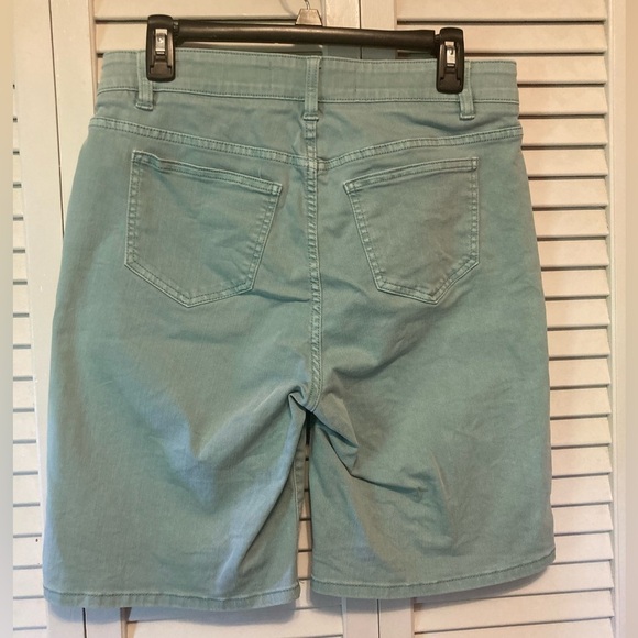 Soft Surroundings Stretch High Rise Bermuda Shorts Blue Denim Size Small - Picture 5 of 8